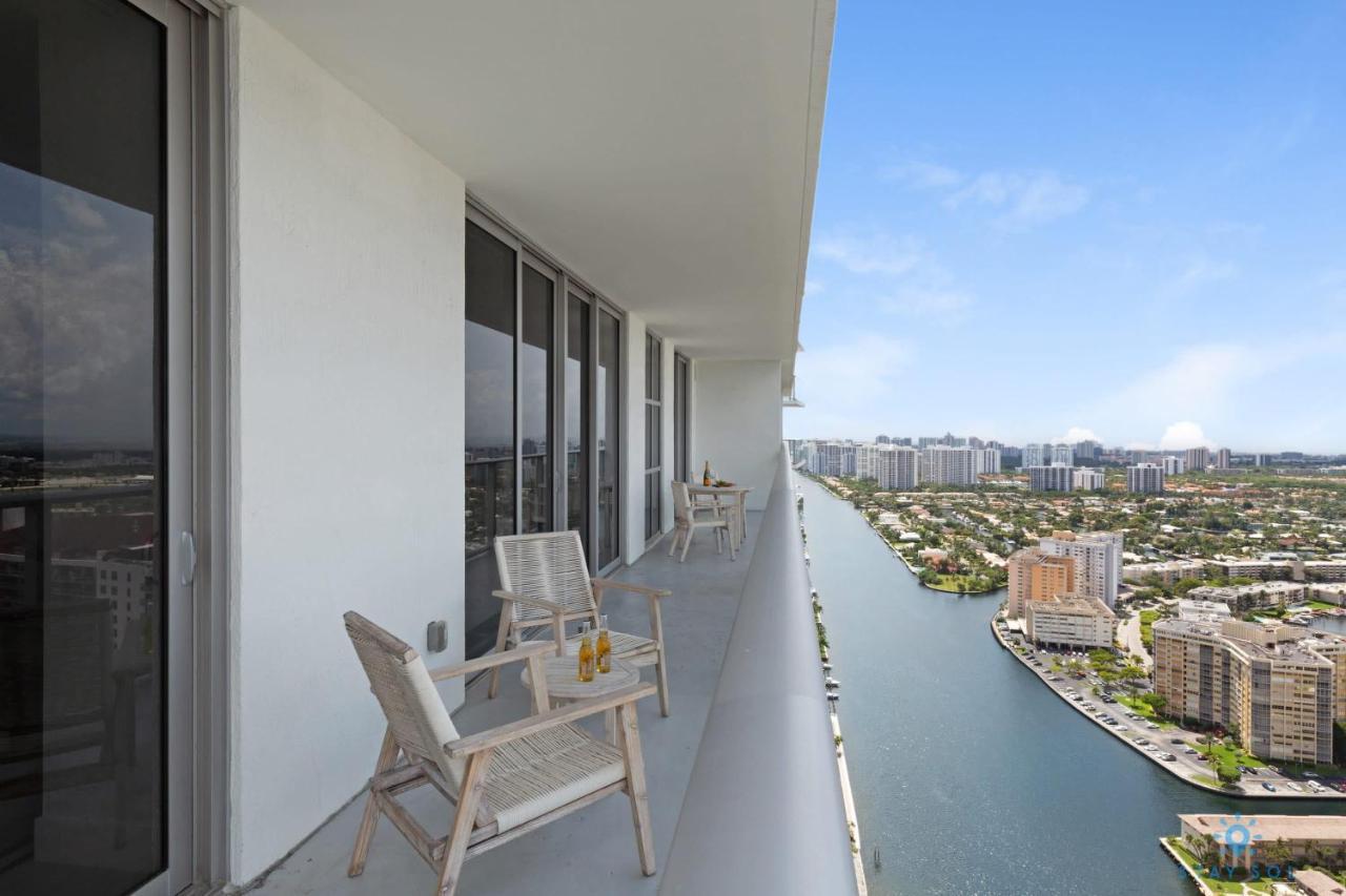 5 Amenities Luxury 3 Bedroom Front Intercostal View Hollywood Ngoại thất bức ảnh